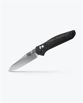 Picture of Benchmade 945 Mini Osborne Carbon Fiber    945-2