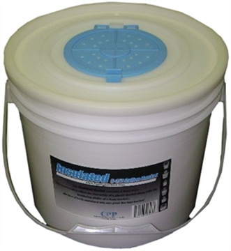 Picture of CHALLENGE PLASTICS 3.5 GAL INSULATED BAIT w/LID 50327