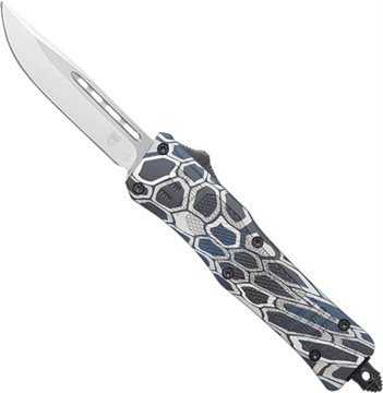 Picture of COBRATEC MEDIUM CTK1 OTF BLUE COBRA SKIN CRKTE 3" DROP POINT MBCSCTK1MDNS