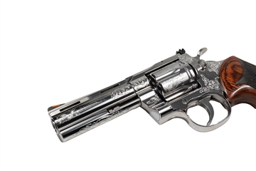 Picture of COLT CNC PYTHON DEEP ENGRAVED 357 MAGNUM 4.25" ROSEWOOD/PEARL GRIP PYTHNPW4