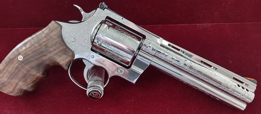 Picture of COLT KODIAK 44MAG 6 SS CUSTOM SHOP ENGRAVED CSKODIAKSP6RTS 151550026812