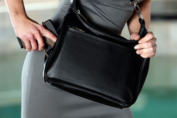 Picture of DESANTIS GUNNY BAG SML FRM AUTO BLK 792695346234