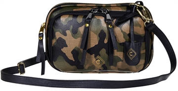 Picture of ALLEN GIRLS W/ GUNS CONCEAL CARRY PURSE CLUTCH CAMO 9090 90-90