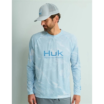 Picture of Huk Mossy Oak Pursuit Performance Long Sleeve Crew Shirt MO Stormwater Bonefish S H1200610-978-S