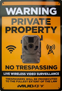 Picture of MUDDY LIVE WIRELESS VIDEO SURVEILLANCE SIGN 8"X12" 1EA MUD-SIGN-LWVS