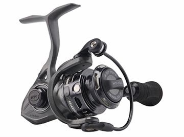 Picture of PENN FISHING TACKLE CLASH II SPINNING REEL 7.0:1 CLAII3000HS