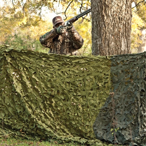 Picture of RED ROCK GEAR ROCK CAMOUFLAGE NETTING WOODLAND 3D LEAF CUT 8'X10' 810G