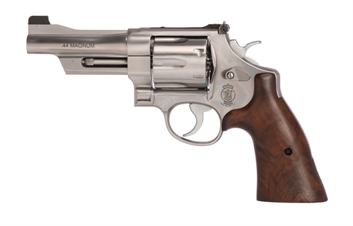 Picture of Smith and Wesson 629 MOUNTAIN GUN 44MAG 4" SS BEAR HUG GRIPS/GOLD BEAD/NO IL14041