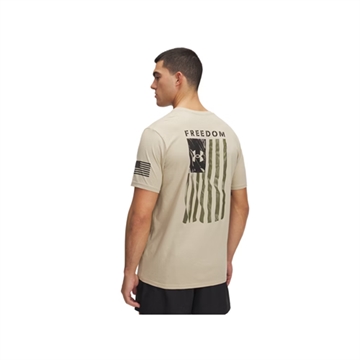 Picture of Under Armour M Freedom Flag T    6004096-290-2X