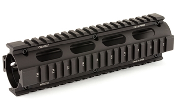 Picture of UTG PRO AR 9" 308 STYLE QUAD RAIL BK MTU018