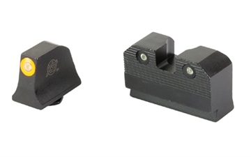 Picture of XS Sights R3D 2.0, Suppressor Height Night Sight, Fits Glock 17/19/22/23/24/26/27/31/32/33/34/35/36, Orange Front Outline, Green Front/Rear Tritium GL-R204P-6N